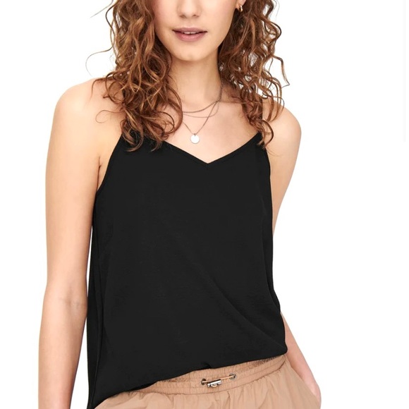 Only Nova Lux Paris Singlet Solid Black Tank Top NWT - Picture 2 of 10